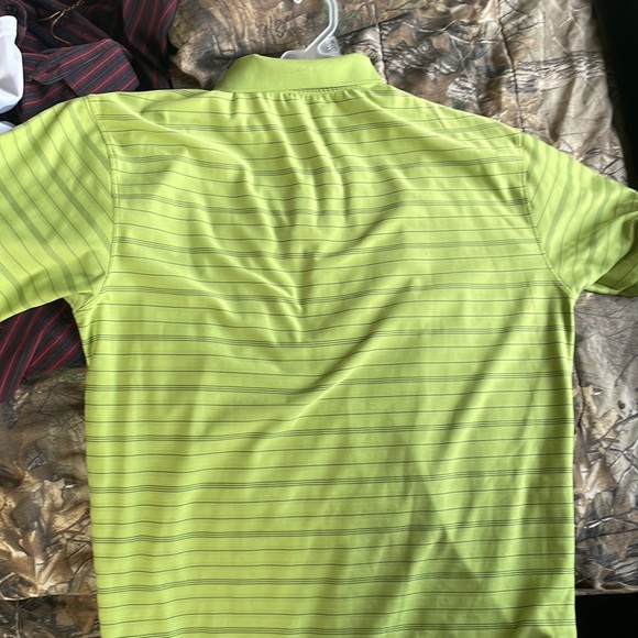 Green Nike Golf Polo, Size Large - Picture 4 of 4
